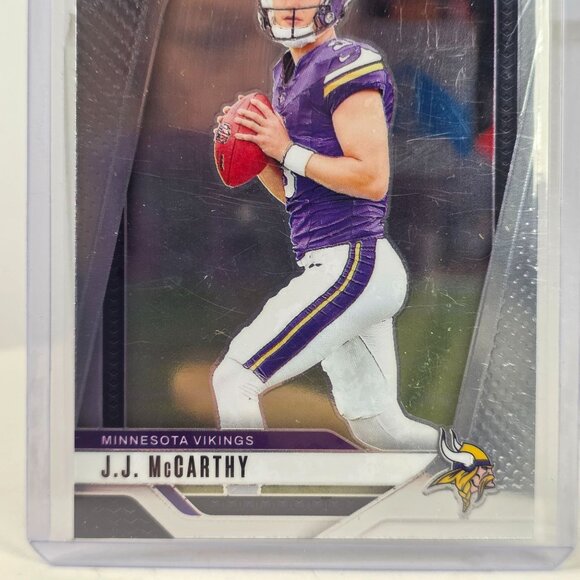2024 Panini Prizm J.J. McCarthy Rookie Card No. 400 Minnesota Vikings NFL Collec - Picture 3 of 10